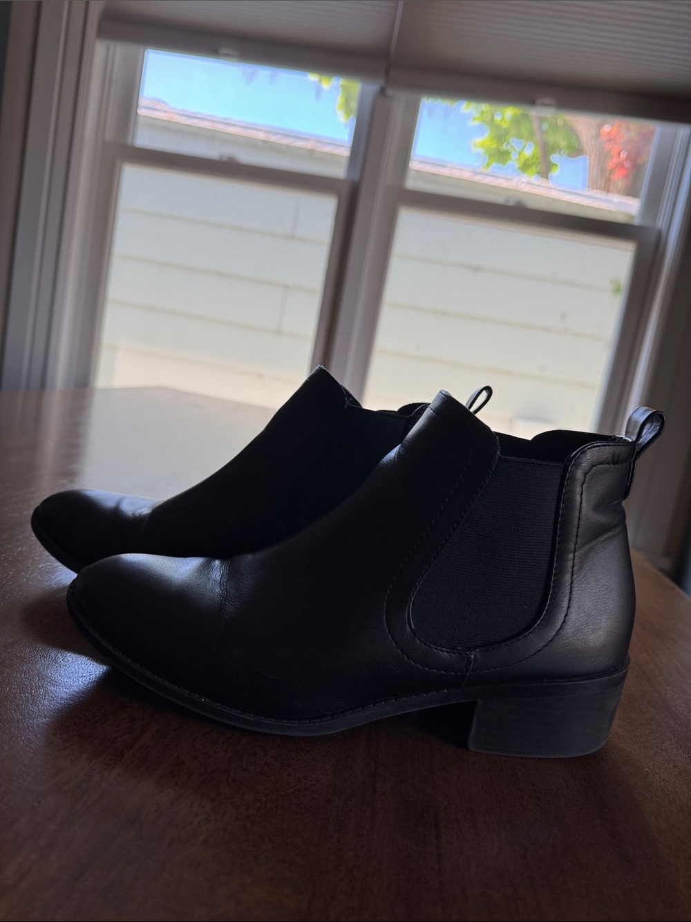 Cityclassified Black Leather Chelsea Ankle Boots